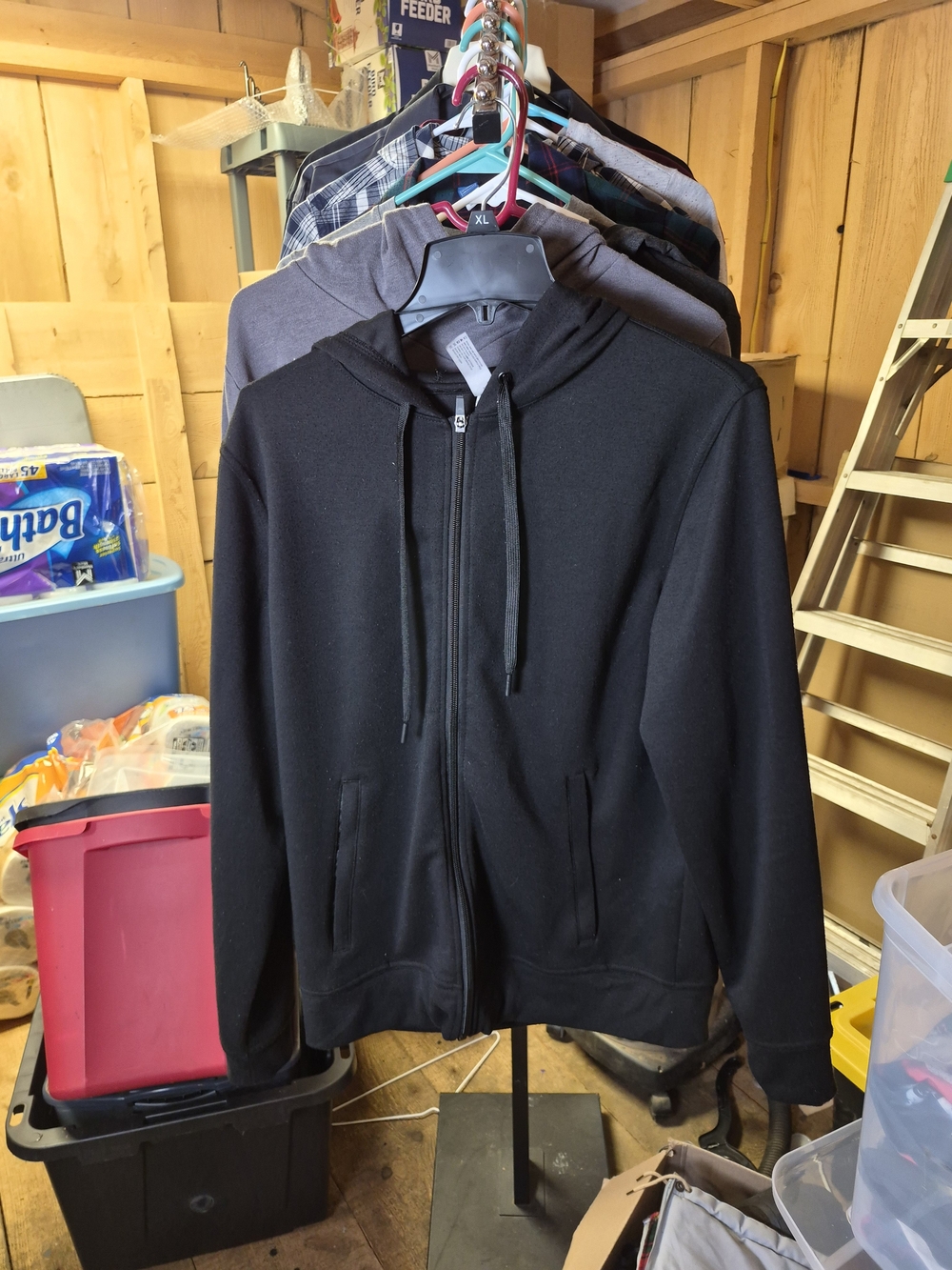 90 Degree By Reflex Black Full-Zip Hooded Sweater Bin 46